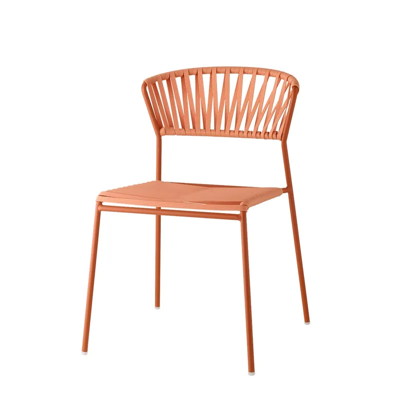 Sedia Lisa Club Scab Design