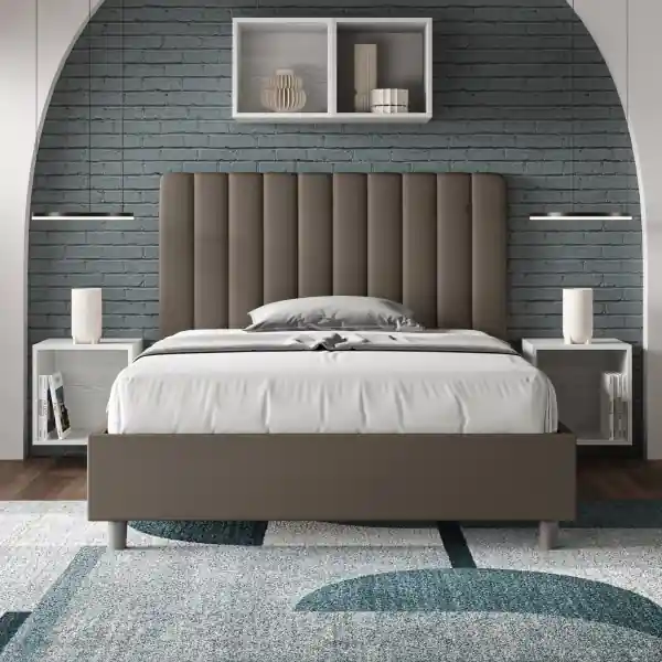 Letto matrimoniale francese con rete imbottito 140x200 similpelle cappuccino Agueda