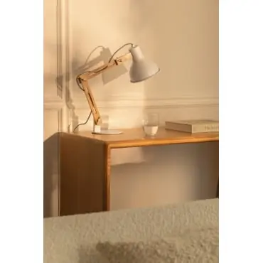 Lampada da tavolo in legno e ferro Deyan