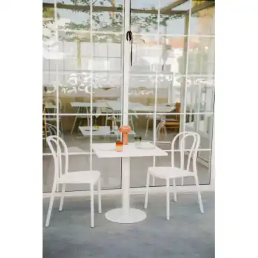 Set da tavolo quadrato 70x70 cm e 2 sedie da giardino Mizzi