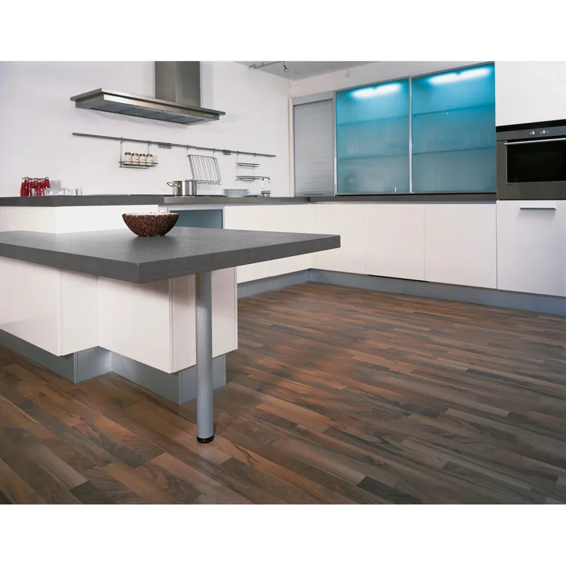 Pavimento laminato Havana noce sp. 7 mm 2,135 m²
