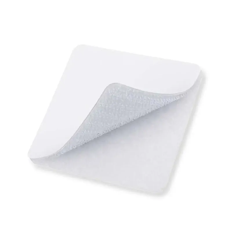 Adesivi a strappo quadrati bianco 2 x 2 cm