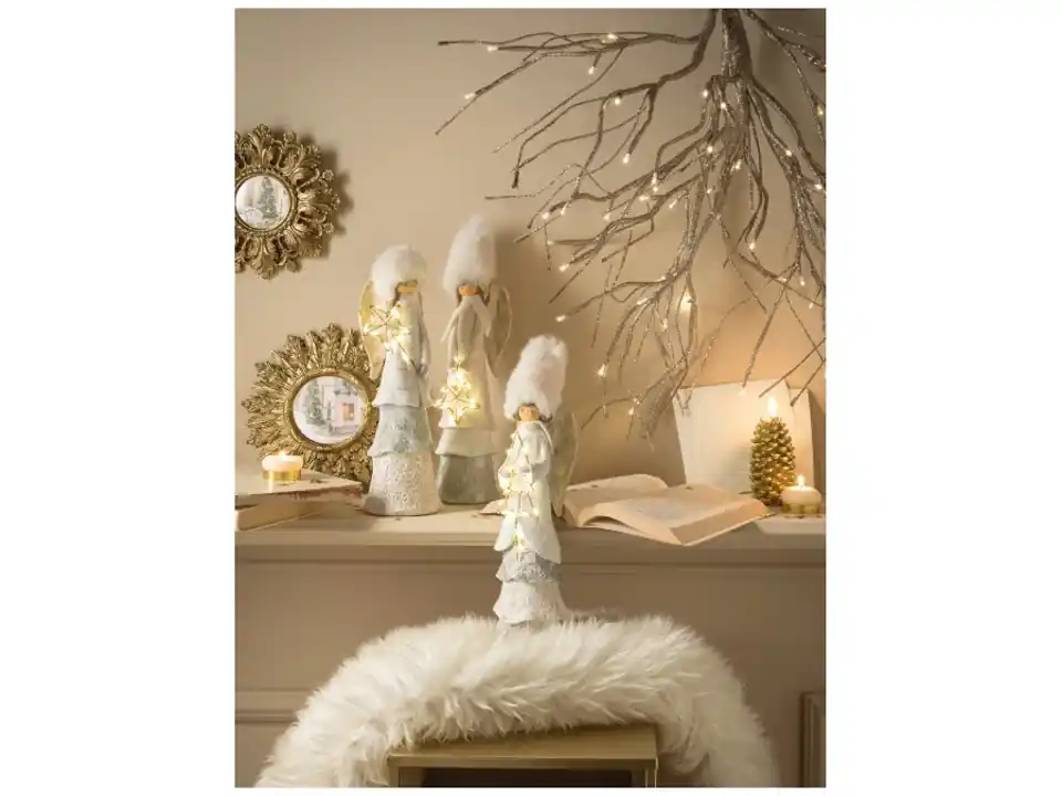 Bianco natale, angelo con albero con luce led 9x8x34h cm